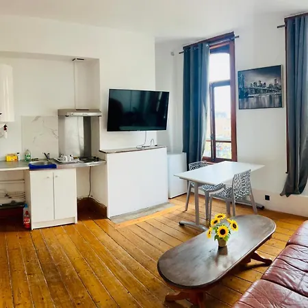 Homestay La Viva2b Calais